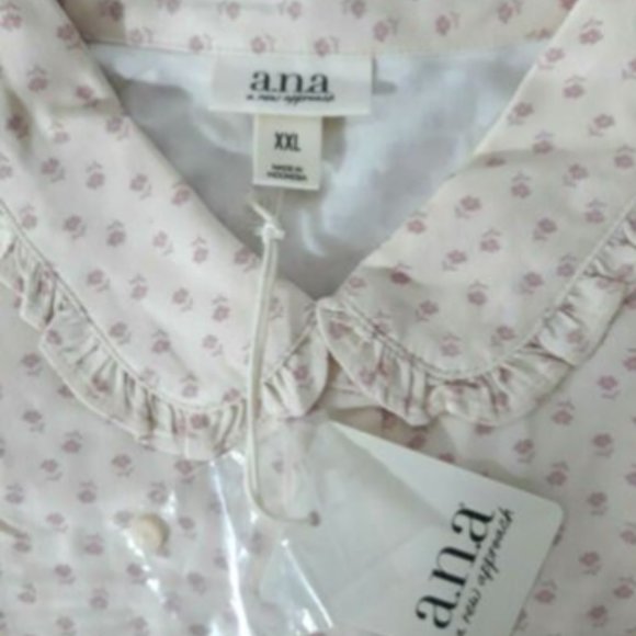 a.n.a. A New Approach Women Long Sleeve Button-Down Shirt 2XL Mini Daisy Pink - Picture 6 of 8